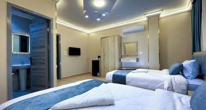 Charming 9-bedroom hotel with AC, WiFi in peaceful Giza Governorate