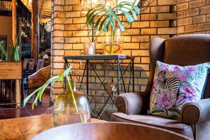 Interior detail - Sunbirds Oasis Lodge (LP)