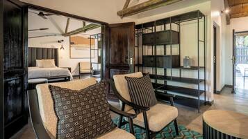 Suite | 1 bedroom, iron/ironing board, free WiFi, bed sheets