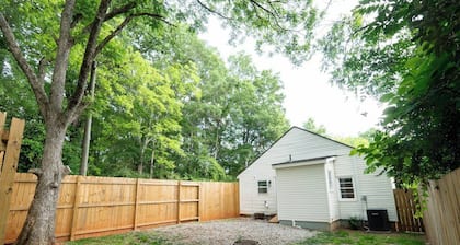 Pet-friendly home walking distance to Downtown Monroe