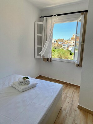 2 Schlafzimmer, Bügeleisen/Bügelbrett, WLAN, Bettwäsche