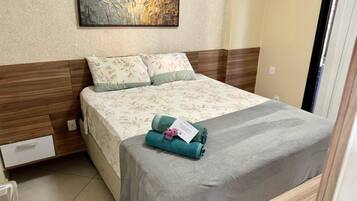 Basic-Apartment | 2 Schlafzimmer, Bügeleisen/Bügelbrett, kostenloses WLAN