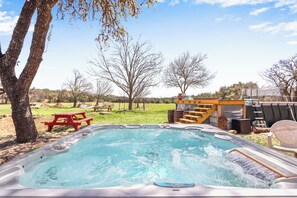 Baignoire à remous extérieure