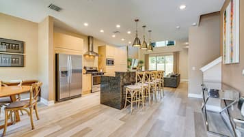 Apartment (4 Bedrooms) | Interior