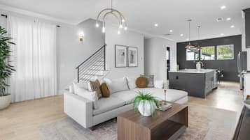 House | 4 bedrooms, Internet