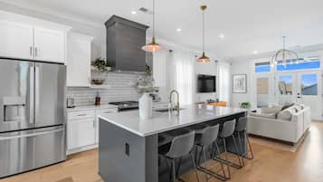 House | 4 bedrooms, Internet