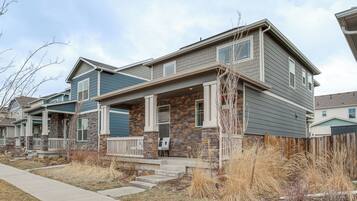 Nhà (3 Bedrooms) | Nội thất