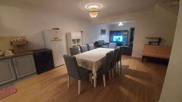 House | 5 bedrooms