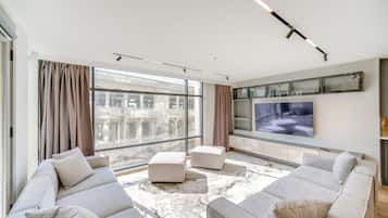 Apartment (2 Bedrooms) | Depan hartanah