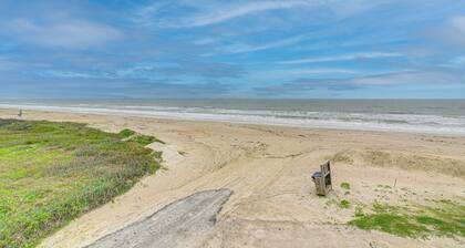 Gulf Views: Beachfront Bolivar Peninsula Escape!