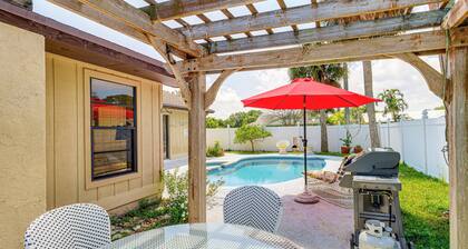 1 Mi to Dtwn Stuart: Bright Home w/ Pool & Spa!
