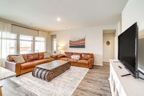 House (3 Bedrooms) | Interior - 14 Mi to Tulsa: Home w/ Patio in Broken Arrow (Broken Arrow)