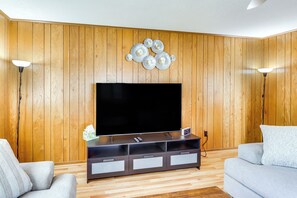 House (2 Bedrooms) | Interior - Walk to Shore: Outer Banks Beach Bungalow (Kill Devil Hills)