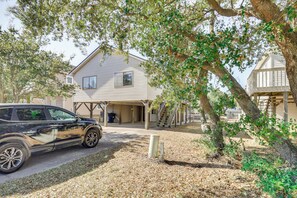 Interior - Close to Coastal Beaches & Bay Side to Sound (Kill Devil Hills)