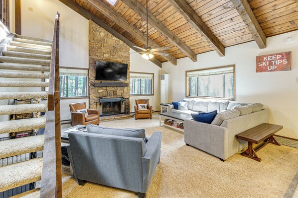 House (3 Bedrooms) | Interior