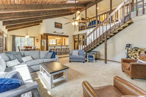 Walk to Lake & Trails: Angel Fire Home w/ Deck!