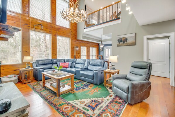 House (5 Bedrooms) | Interior - Game Room & Fire Pit: Riverfront Home in Ellijay! (Ellijay)