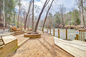 House (5 Bedrooms) | Interior - Game Room & Fire Pit: Riverfront Home in Ellijay! (Ellijay)