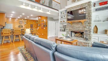 Rumah (5 Bedrooms) | Interior