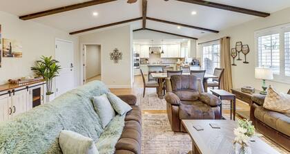 Walk Downtown: Remodeled Home in Murphys w/ Yard!