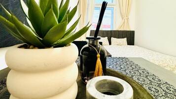 Basic-Zimmer | Bügeleisen/Bügelbrett, kostenloses WLAN