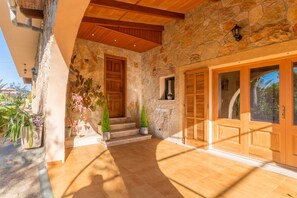 House | Balcony