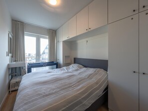 Apartamento | 3 dormitorios y tabla de planchar con plancha