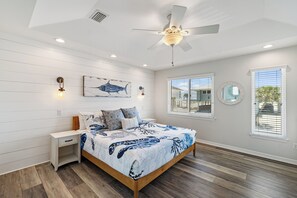 4 sovrum, skrivbord, strykjärn/strykbräda och gratis wi-fi