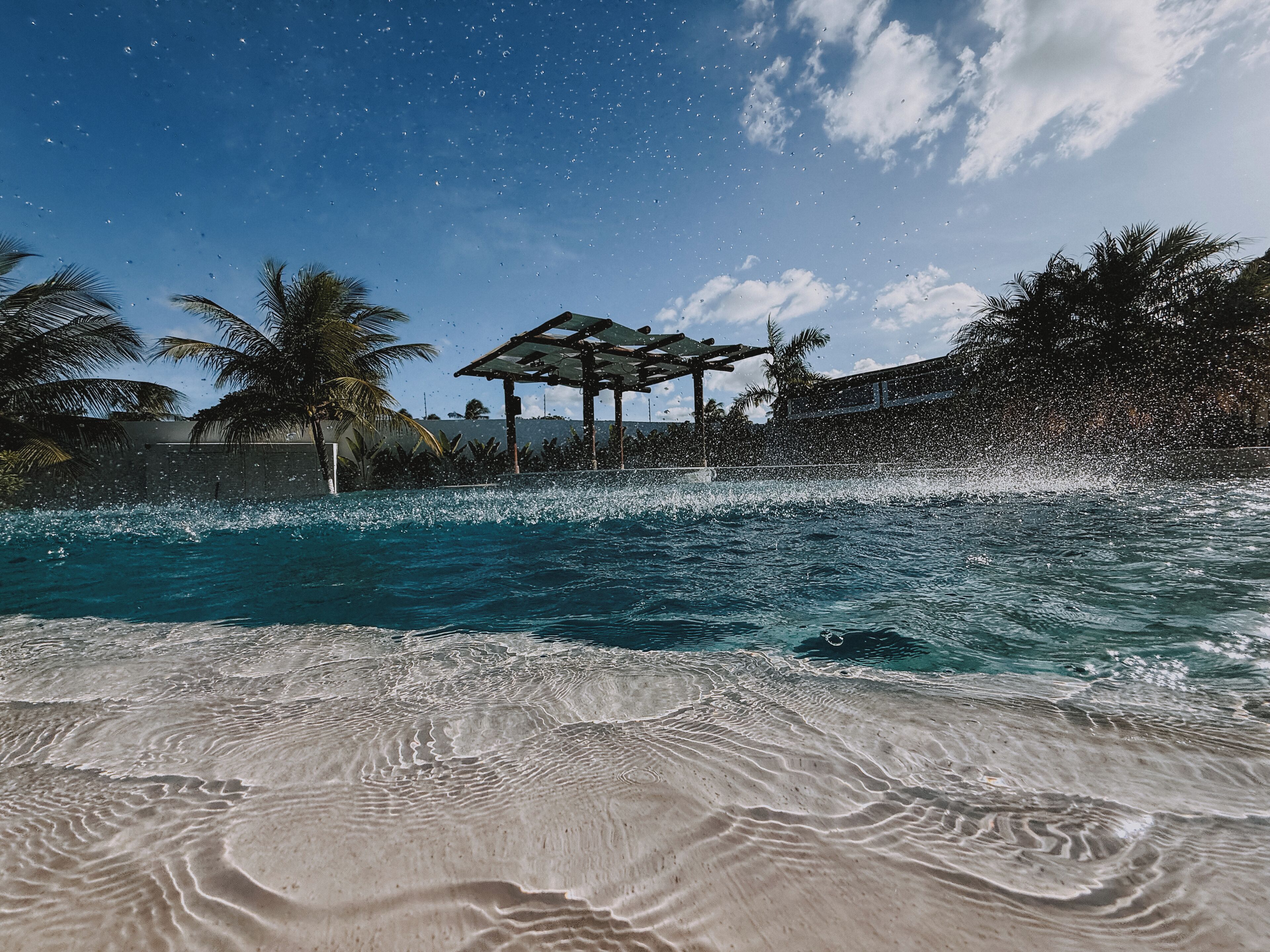 2 piscinas al aire libre