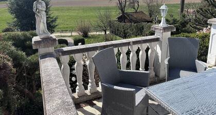 Idyllic vacation home with Mediterranean flair in the countryside