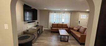 Updated home connected to Veterans Memorial Park