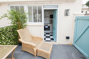 Apartment, 1 Bedroom (21B Back Montpellier Terrace.) | Terrace/patio - 21 Montpellier Terrace (Cheltenham)