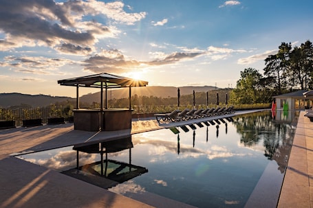 Indoor pool, outdoor pool