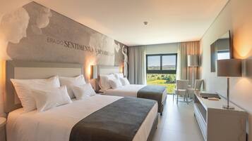 Minibar, coffres-forts dans les chambres, Wi-Fi gratuit, draps fournis