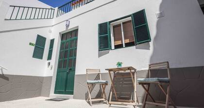 Sandy Beach Apartment 1