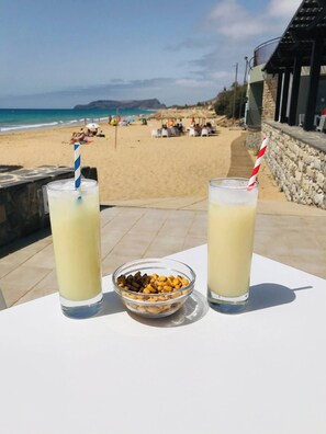 Apartment, 1 Bedroom, Balcony | Beach