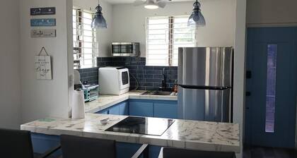 2-bedroom house in peaceful Lower Carlton w/ AC, WiFi. Within steps of the beach