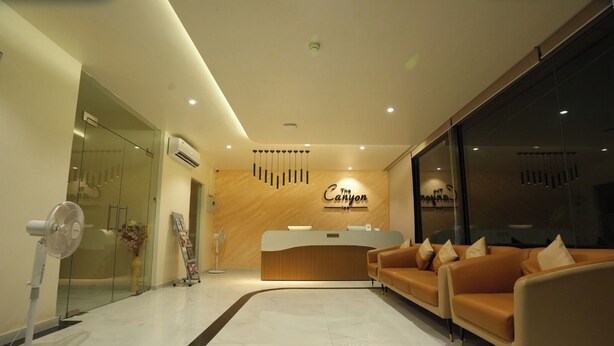 Quầy tiếp tân