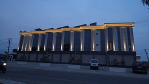 Ngoại thất