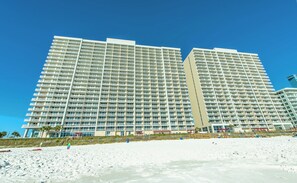 Exterior - 🌊Beach Front-5 Pools-Majestic Beach Towers 2-1104🌊 (Panama City Beach)
