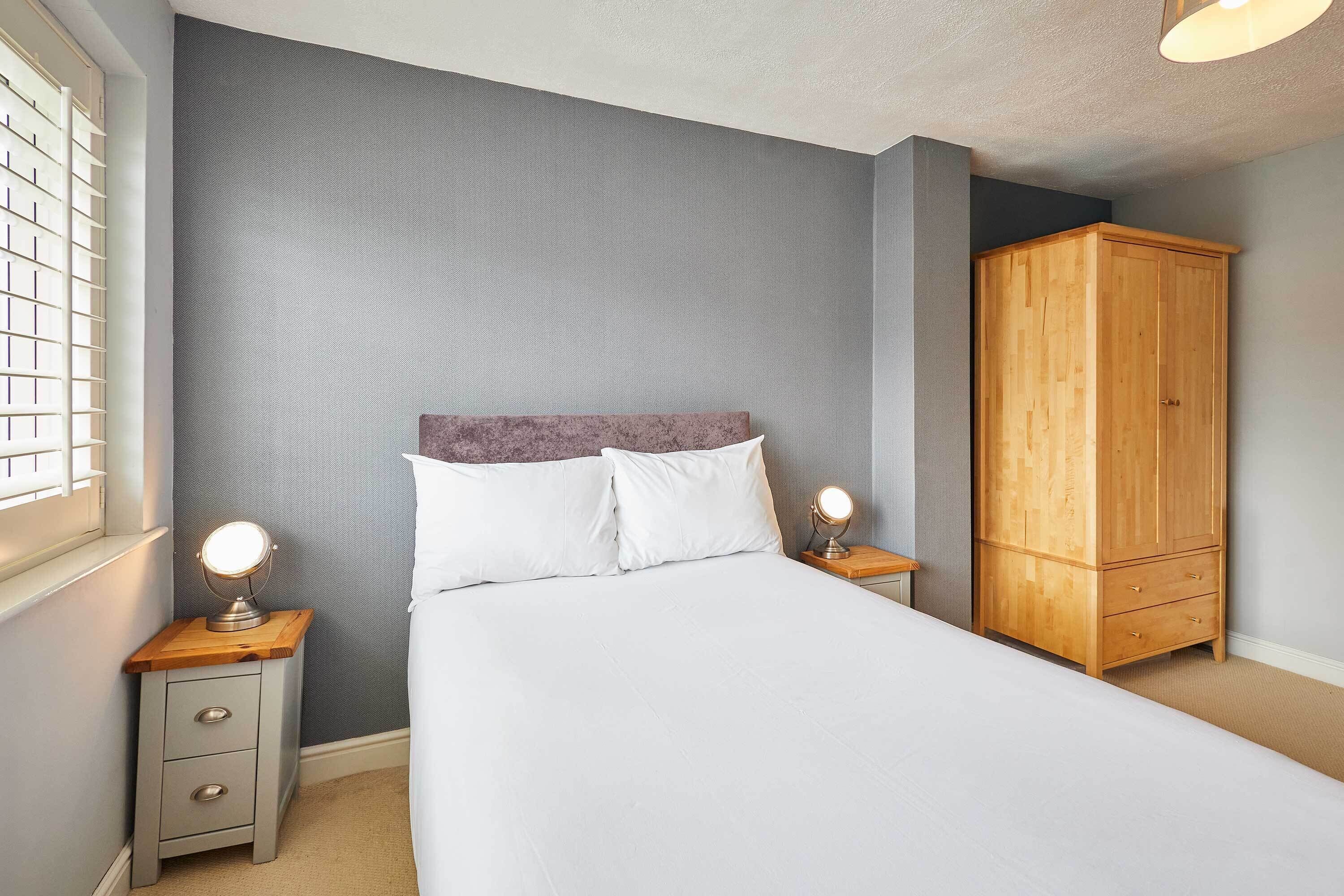 4 Schlafzimmer, Bügeleisen/Bügelbrett, Reisekinderbett, WLAN