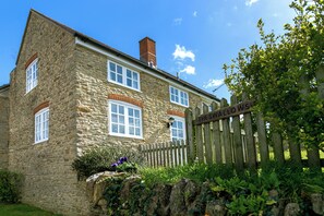 Exterior - Character Farm Cottages (Weymouth)