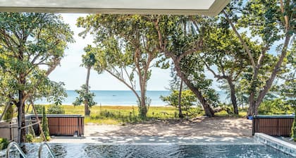 Merbrisa Rayong 4BR - Ao khai beachfront