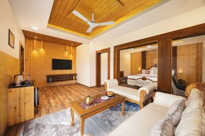 Shower, free toiletries, bathrobes, slippers