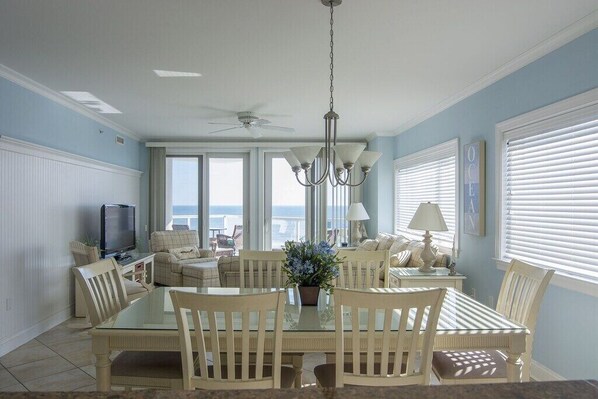 تناول الطعام