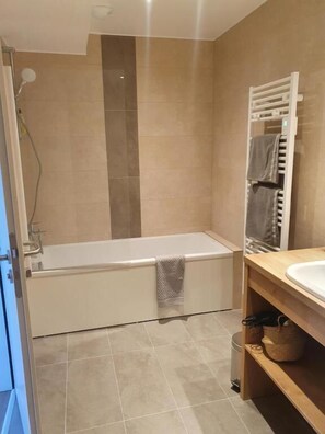 Hair dryer, towels, soap, shampoo