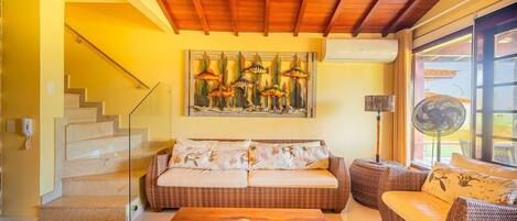 Maison, 3 chambres, climatisation, en bord de plage | Coin séjour