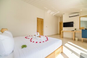 8 Schlafzimmer, Bügeleisen/Bügelbrett, WLAN, Bettwäsche