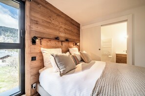 2 chambres, fer et planche Ă repasser, accĂšs Internet, draps fournis