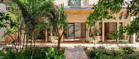 Fachada da propriedade